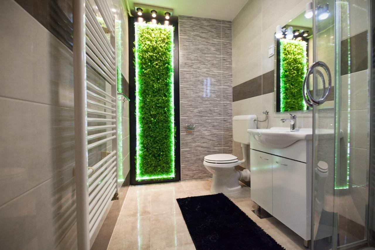 Apartman Aurelius - Private Parking Osijek Exteriér fotografie